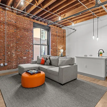 Cozy Winter Retreat! Prime Riverfront Next To Arch